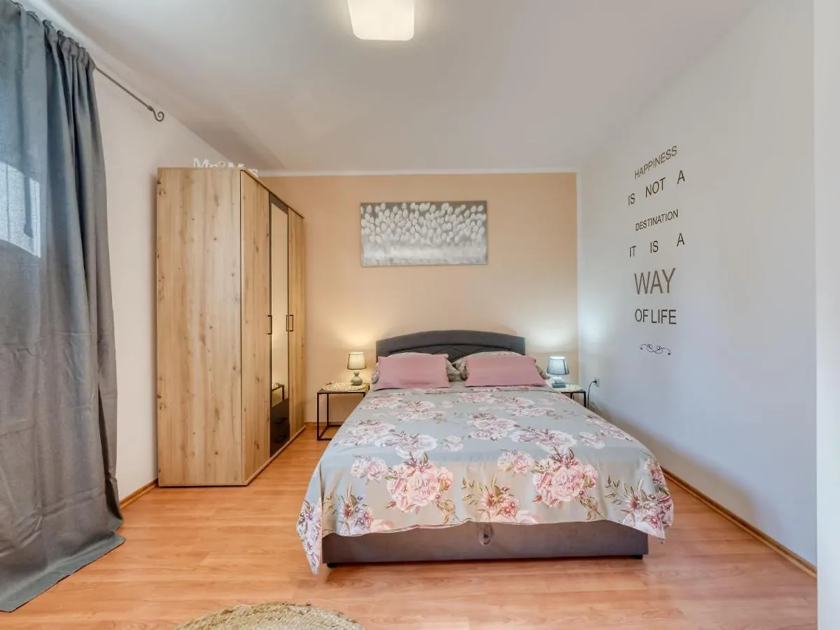Apartment Dubi By Interhome Klana