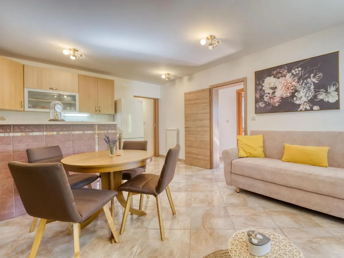 Apartment Dubi By Interhome Klana