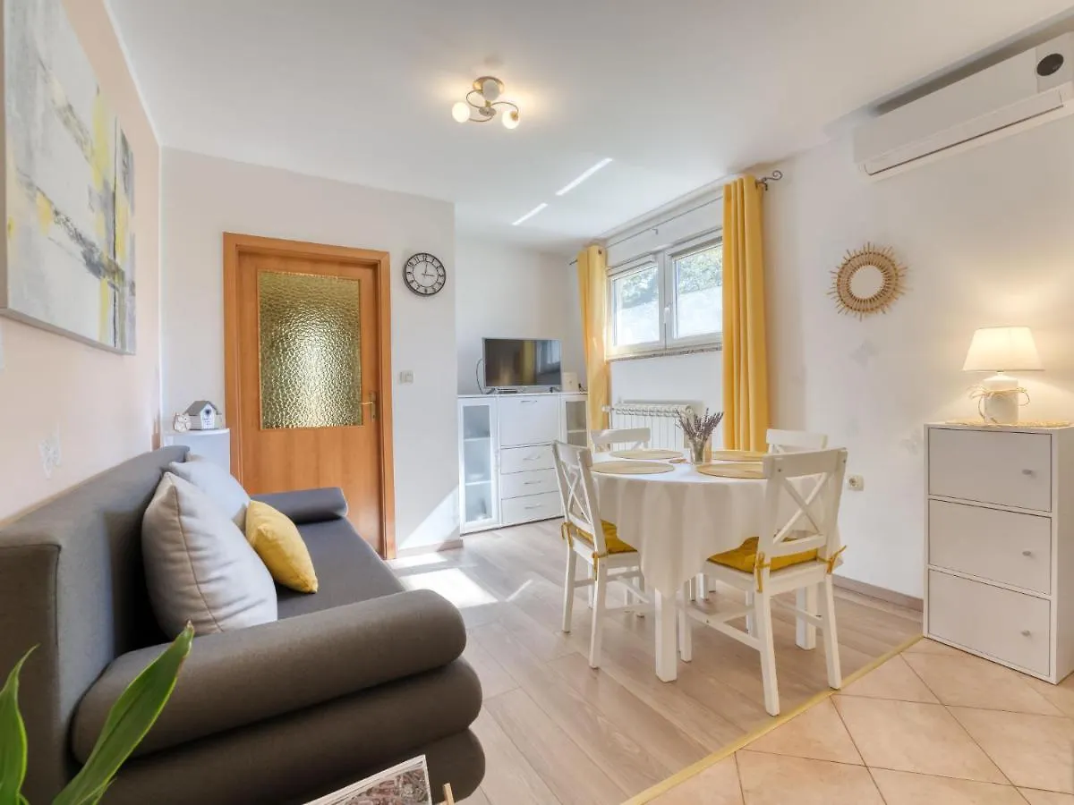 Apartment Dubi By Interhome Klana