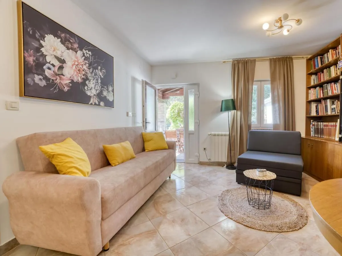 Apartment Dubi By Interhome Klana Horvátország